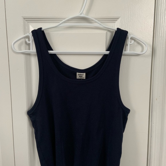 aritzia carey cropped tank in navy blue - Picture 3 of 3